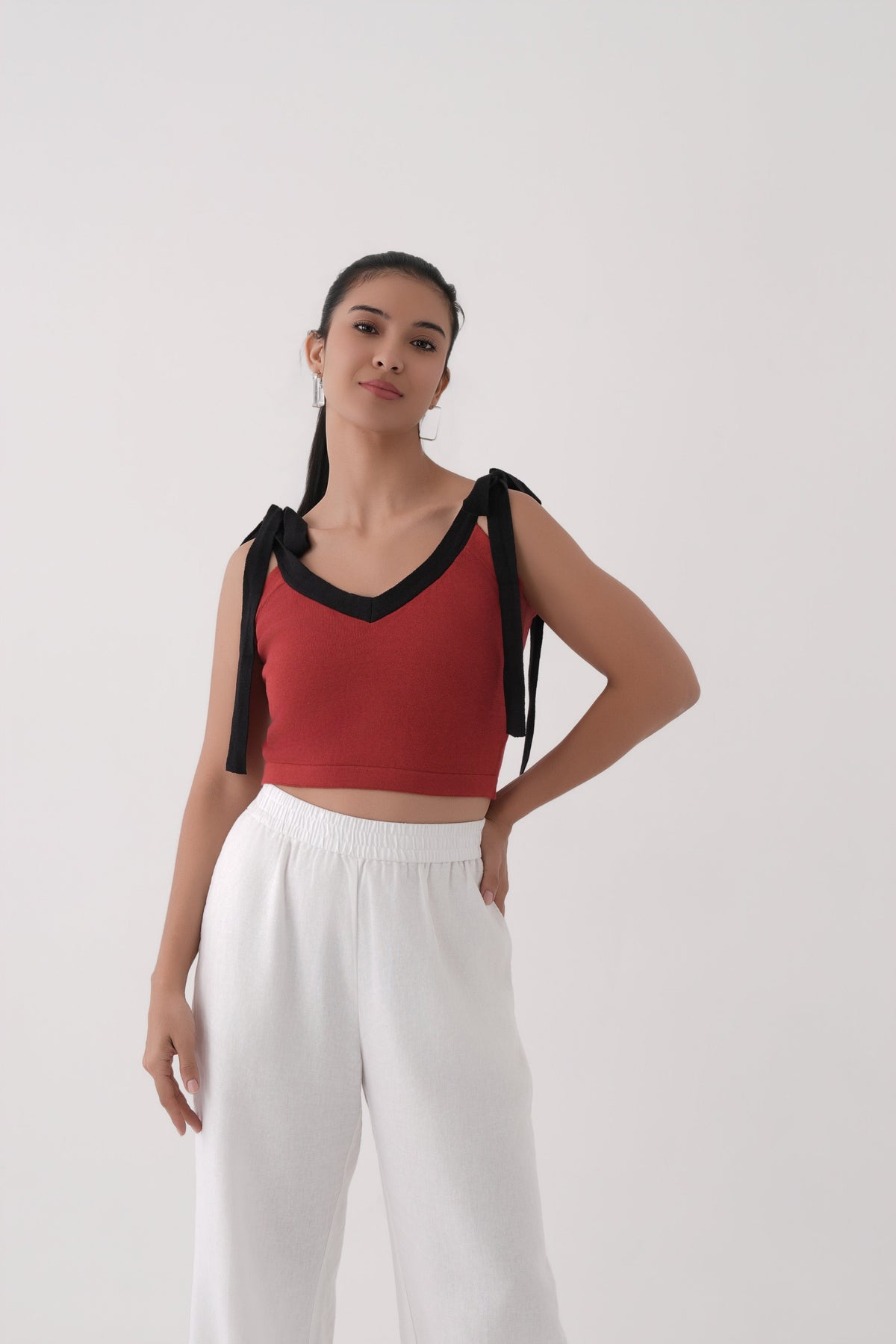 red v neck tie up strap knitted top