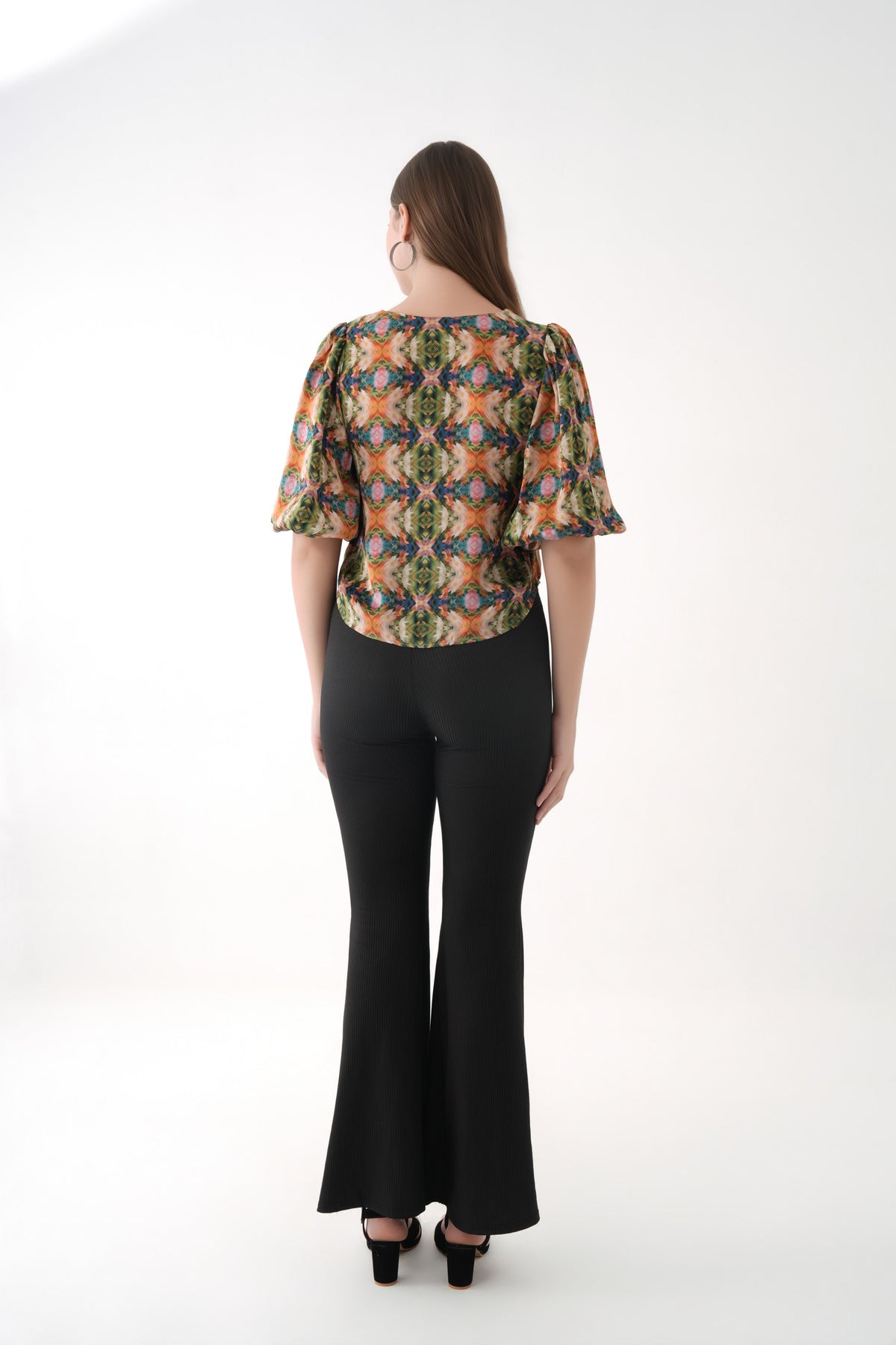 spicy mustard Puff Sleeve Printed Cupro V-Neck top