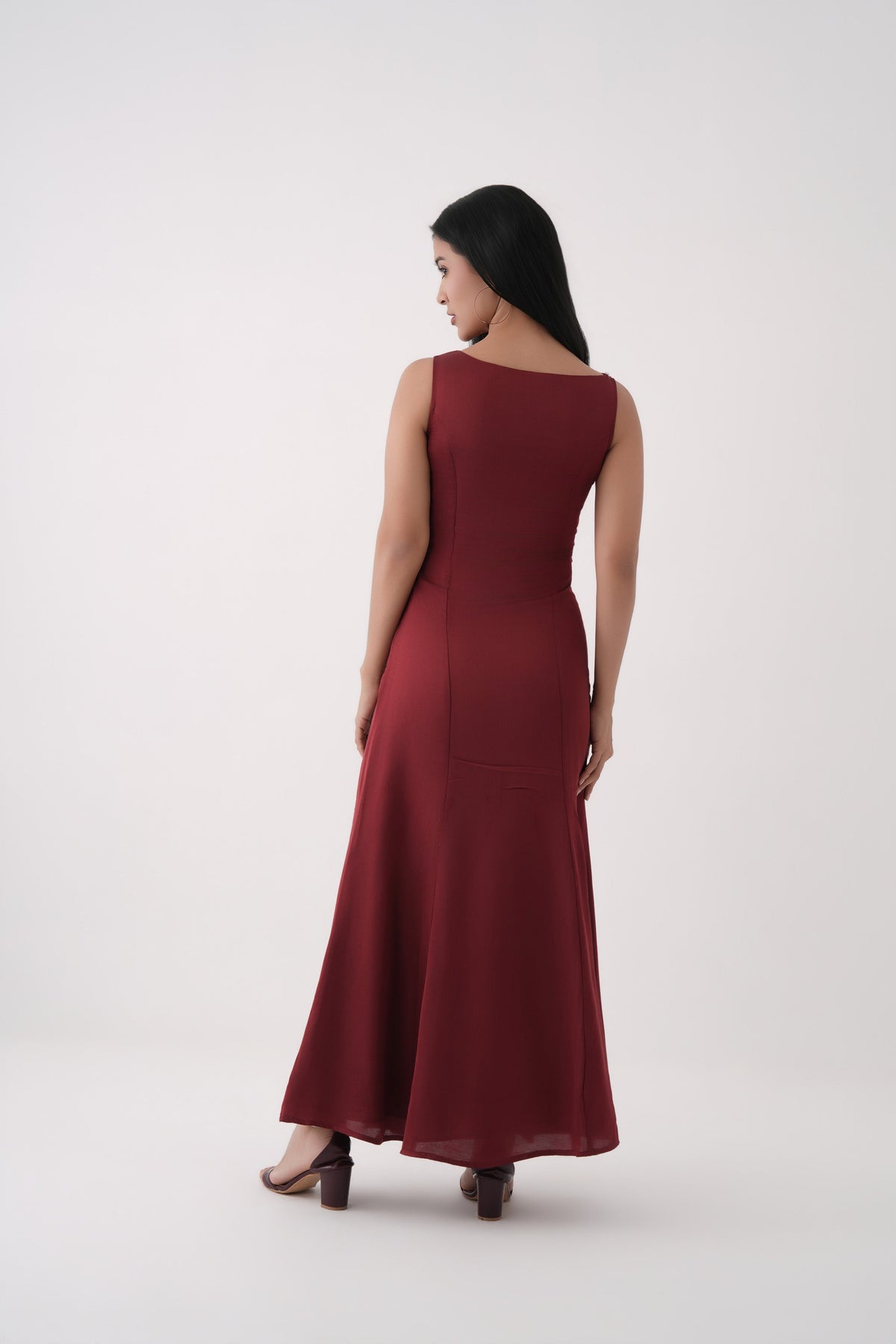 Women Cabernet Sleeveless Boat Neck Modal Satin Mermaid Maxi Dress