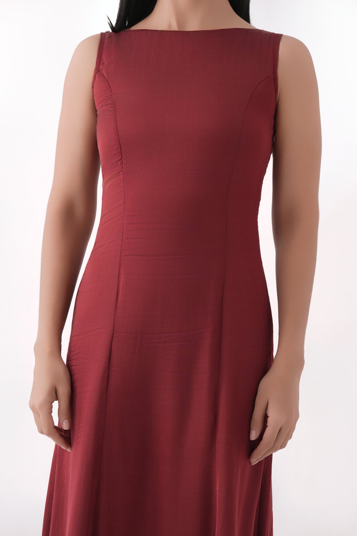 Women Cabernet Sleeveless Boat Neck Modal Satin Mermaid Maxi Dress