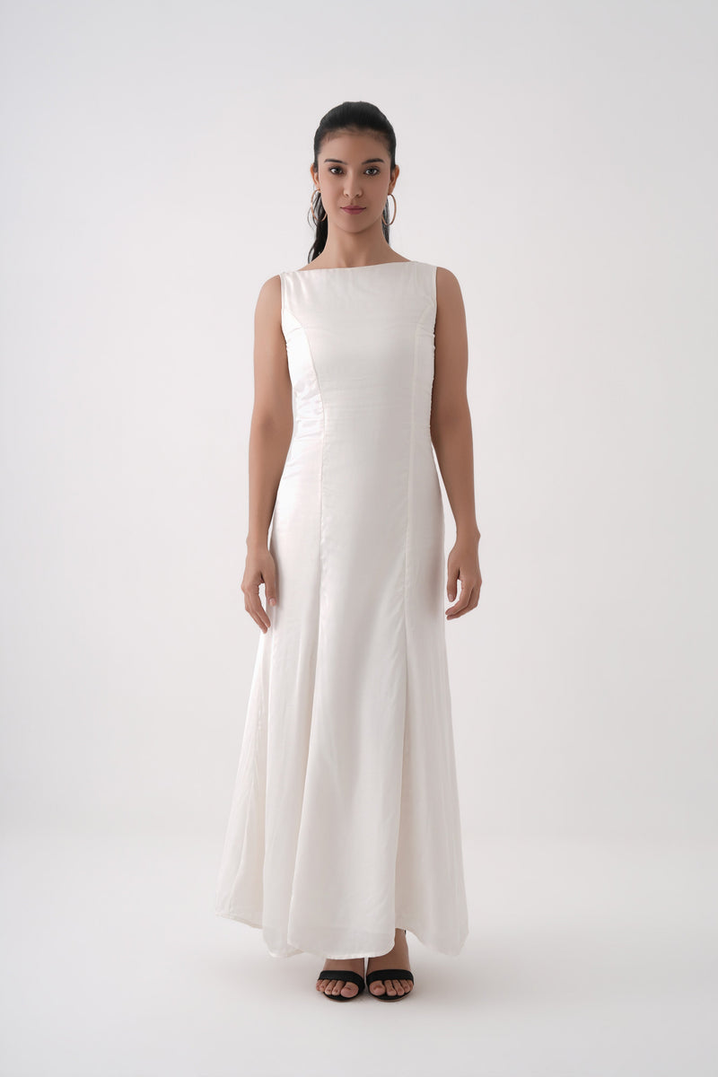 Women Gardenia Sleeveless Boat Neck Modal Satin Mermaid Maxi Dress