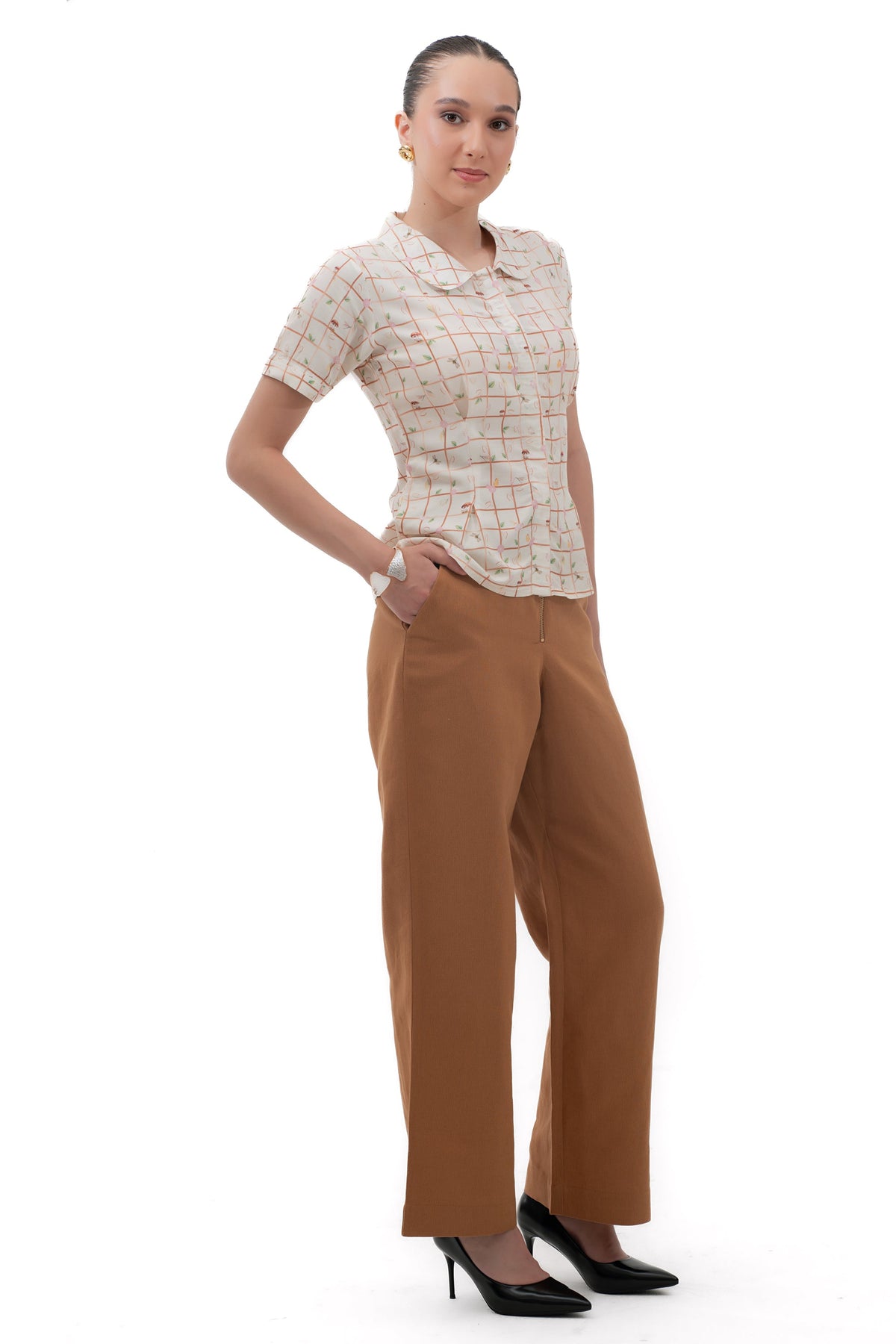 Peter Pan Collar Shirt
