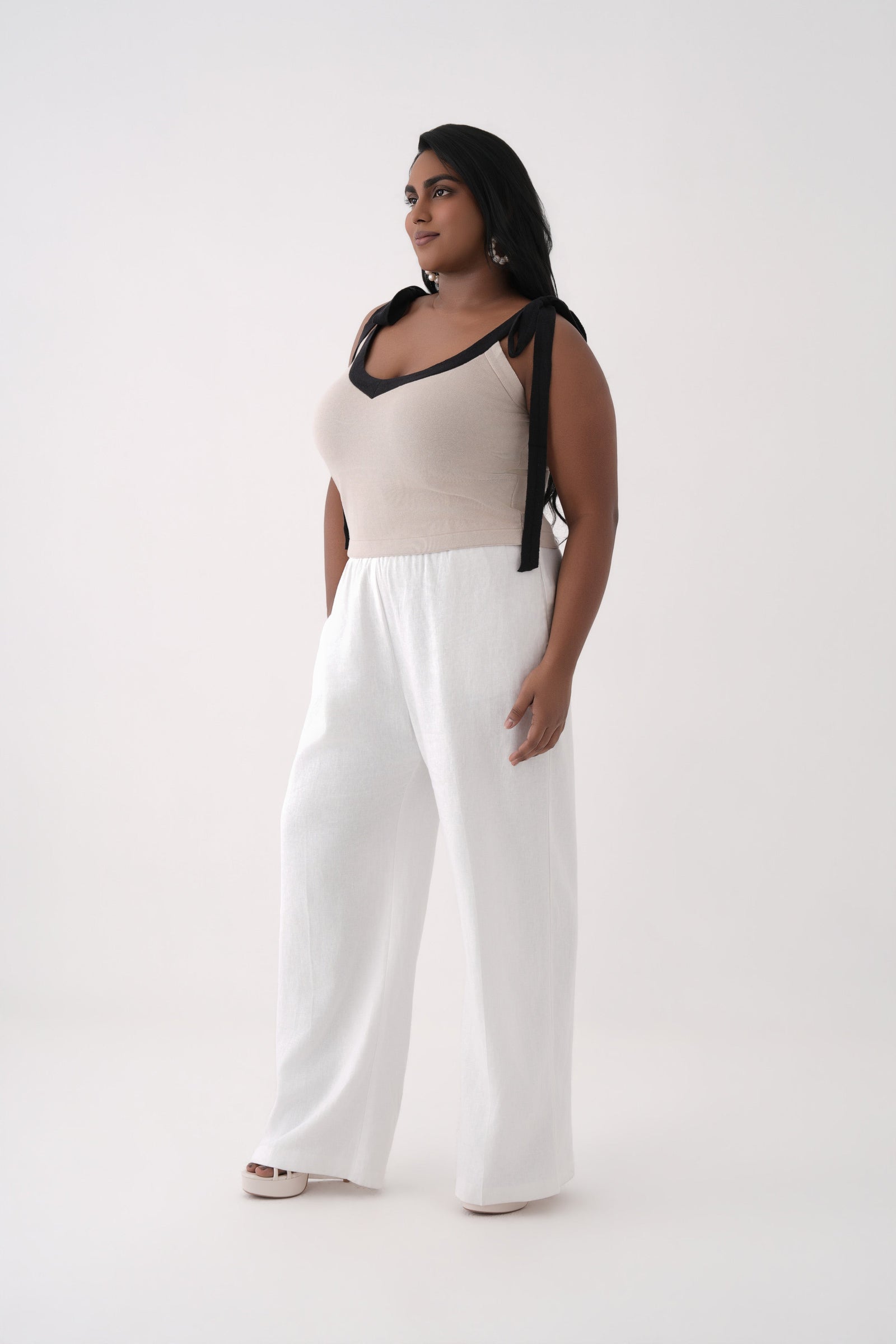 turtle dove v neck tie up strap knitted top