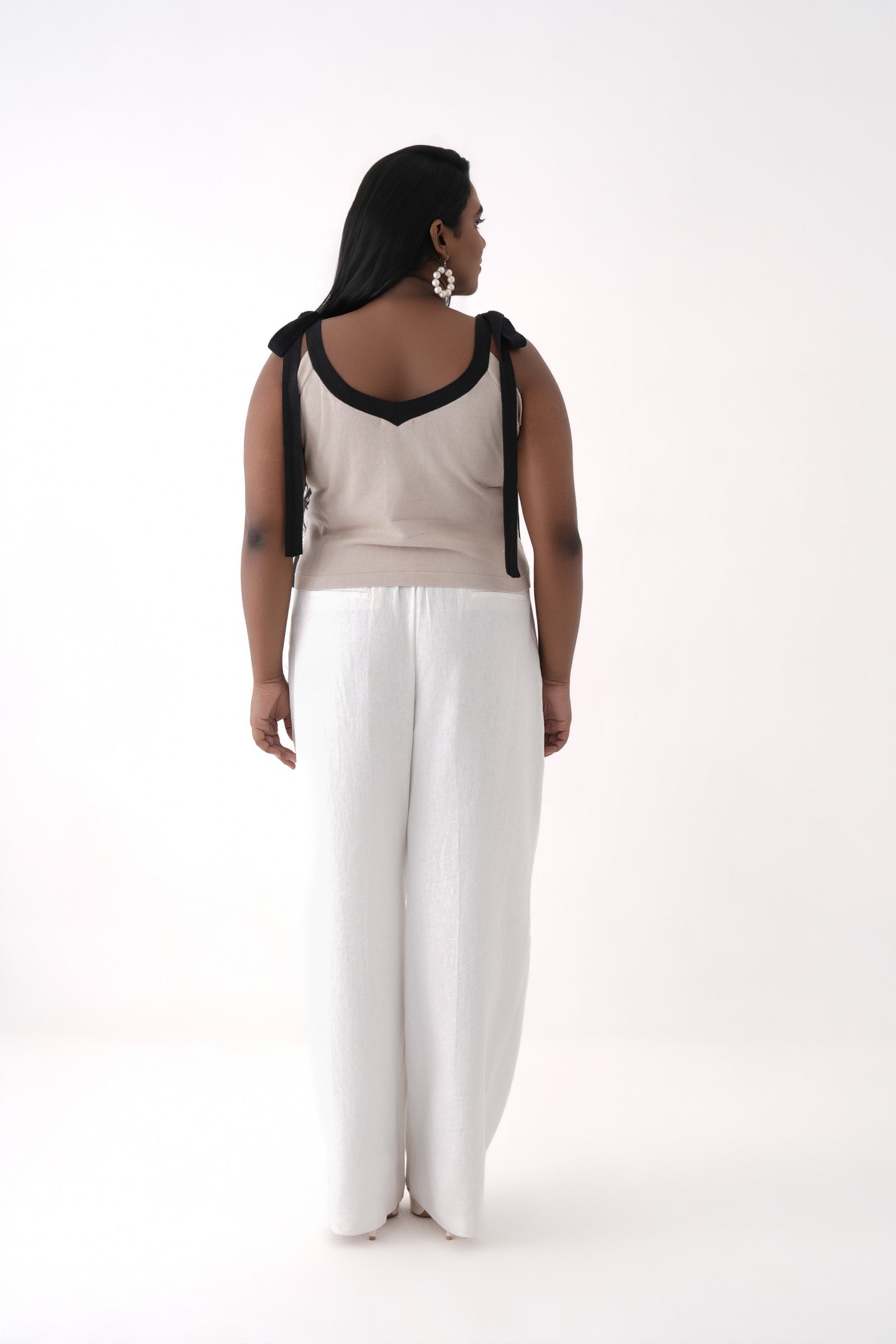 turtle dove v neck tie up strap knitted top
