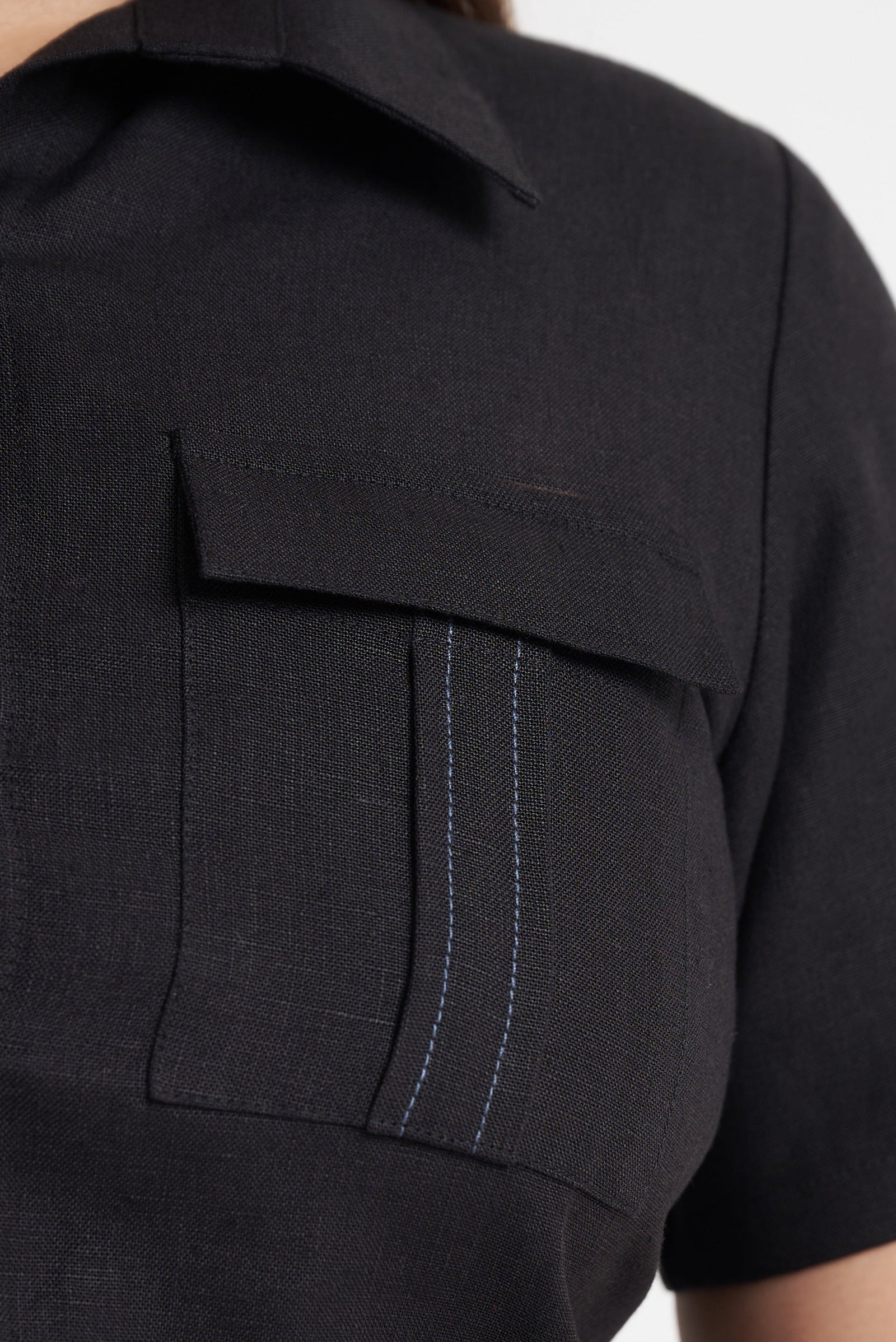 Short Sleeve Utility Crop Shirt in Black Beauty